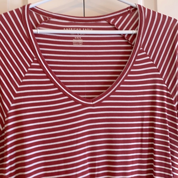 AE t-shirt - red/white stripes - Picture 3 of 3